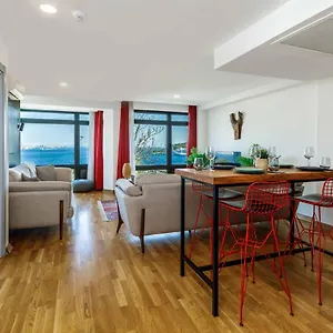 Monnas Bosphorus Istanbul