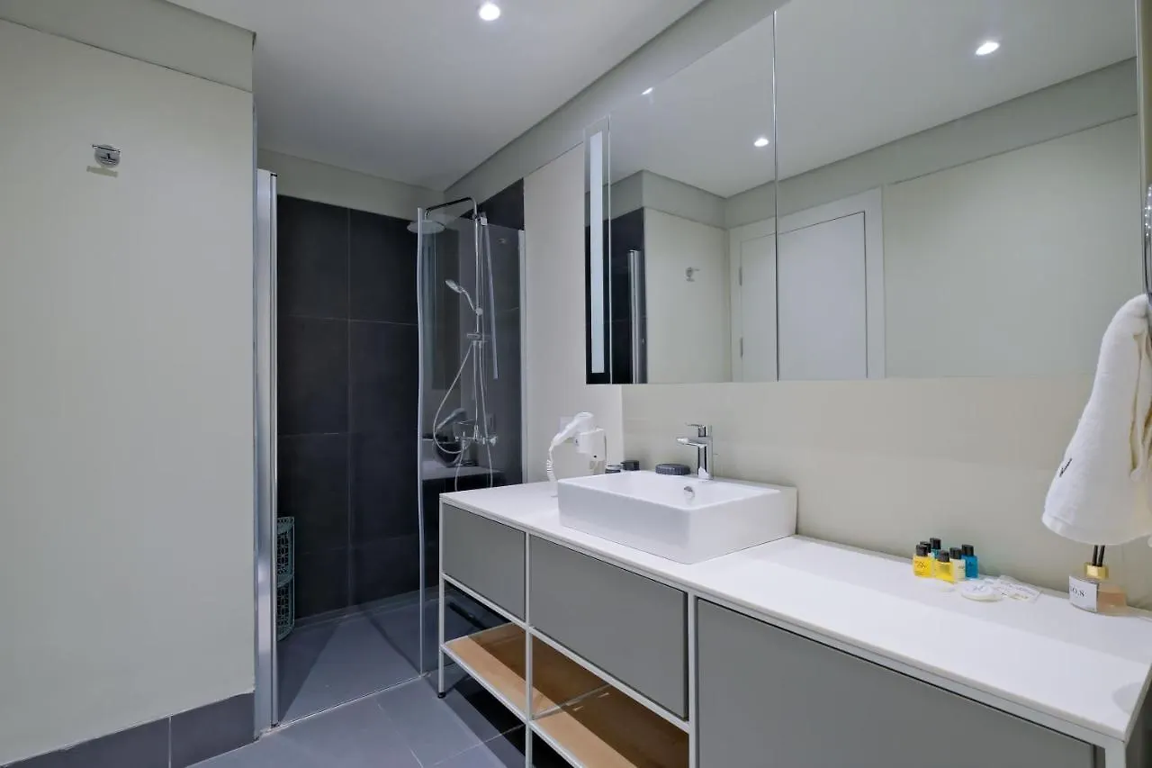 Roya Nova Residence By Newinn Istanbul Türkei